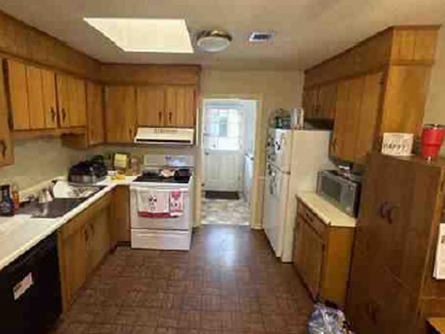 2041 Pineview Drive, Spartanburg, SC 29307