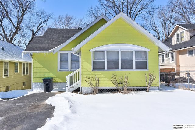 4546 N 41st Street, Omaha, NE 68111