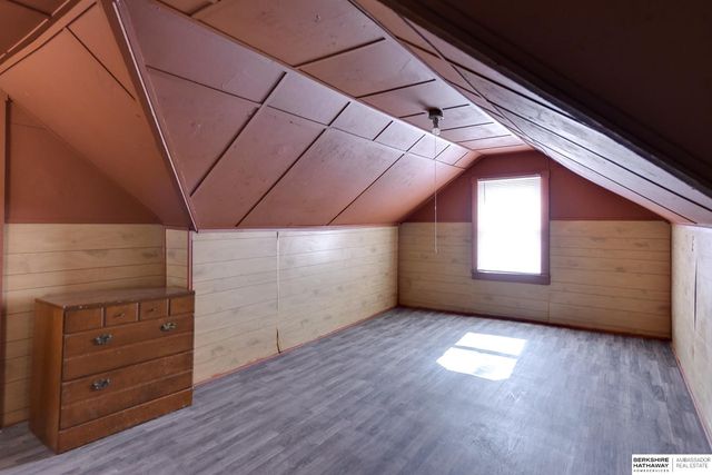 4546 N 41st Street, Omaha, NE 68111