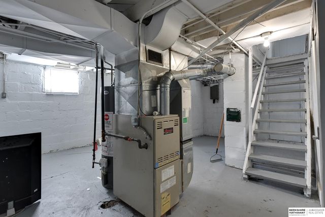 4546 N 41st Street, Omaha, NE 68111