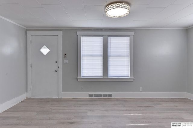 4546 N 41st Street, Omaha, NE 68111