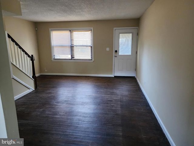 5002 JUST STREET, Washington, DC 20019