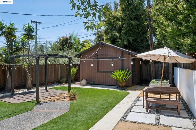 1813 High St, Alameda, CA 94501