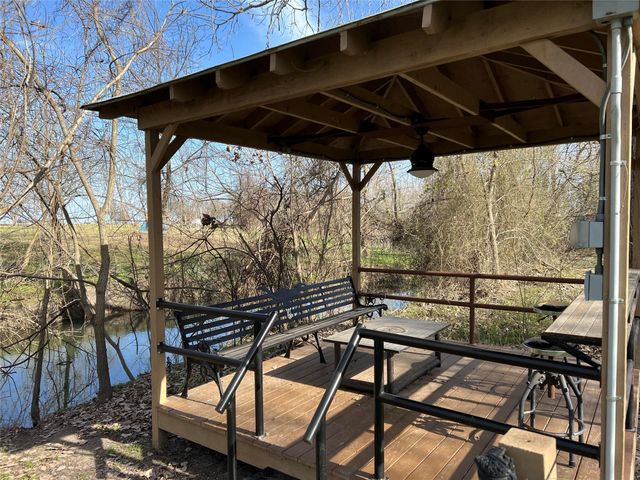 1800 County Road 330, Granger, TX 76530
