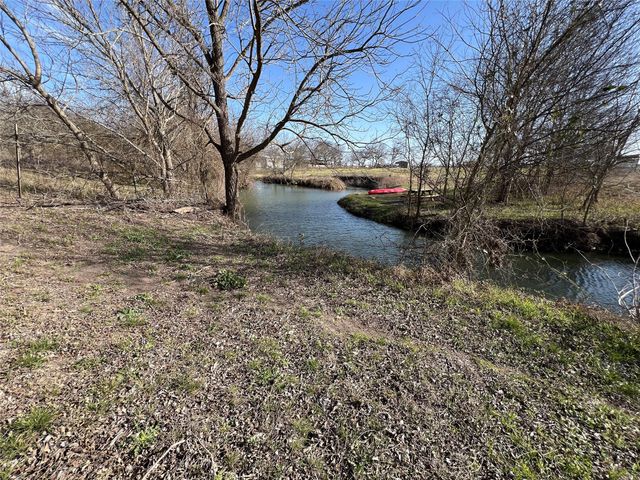 1800 County Road 330, Granger, TX 76530