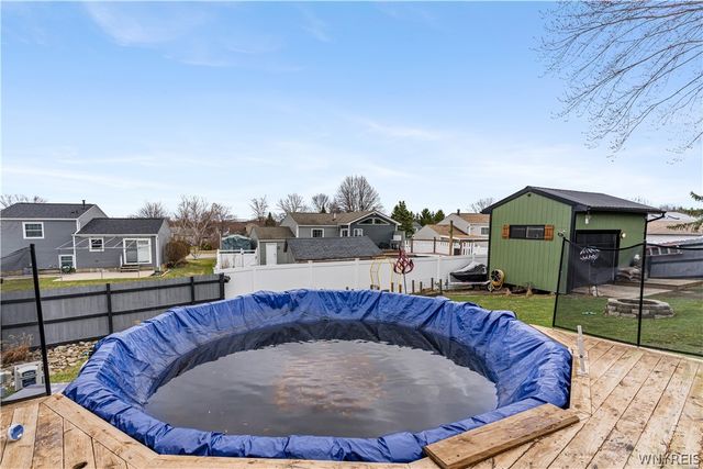 4225 Polly Lane, Hamburg, NY 14075