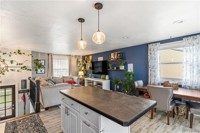 4225 Polly Lane, Hamburg, NY 14075