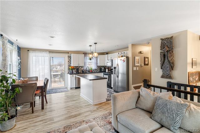 4225 Polly Lane, Hamburg, NY 14075