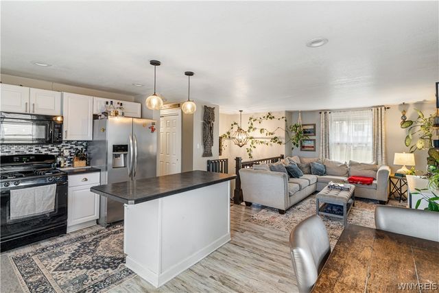 4225 Polly Lane, Hamburg, NY 14075