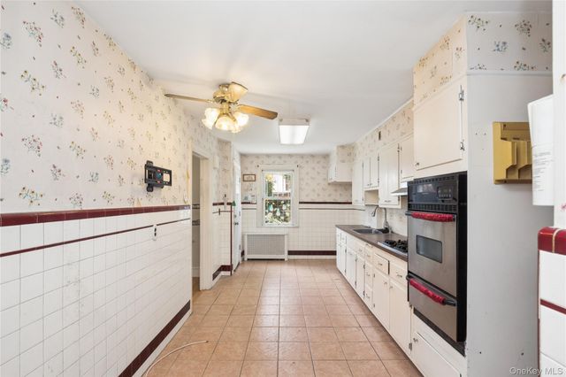 8430 129th Street, Kew Gardens, NY 11415