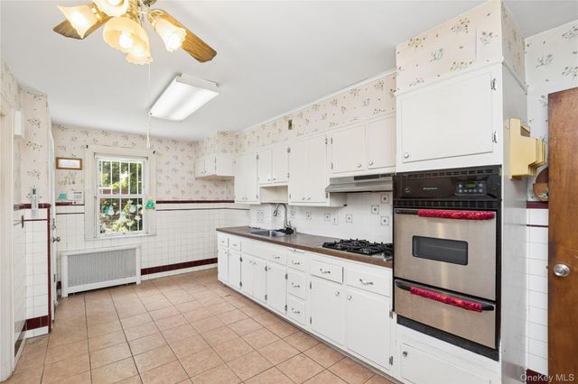 8430 129th Street, Kew Gardens, NY 11415
