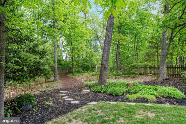 12852 VALLEYWOOD DR, Woodbridge, VA 22192