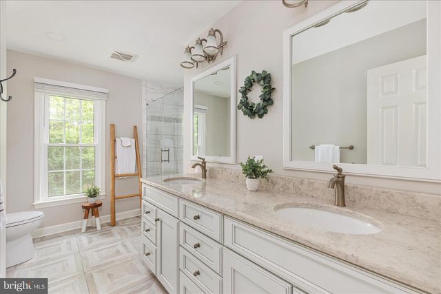 12852 VALLEYWOOD DR, Woodbridge, VA 22192