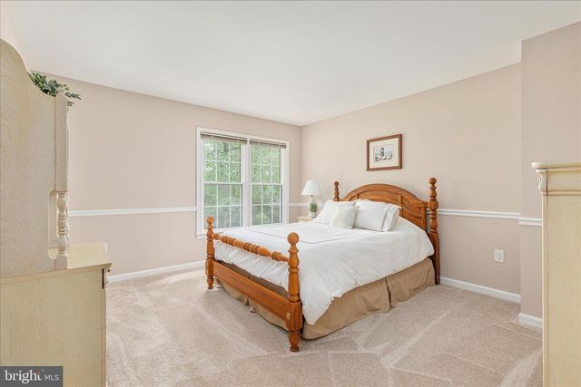 12852 VALLEYWOOD DR, Woodbridge, VA 22192