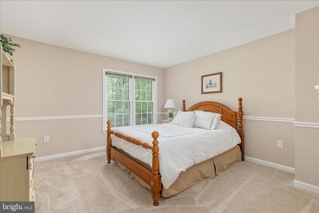 12852 VALLEYWOOD DR, Woodbridge, VA 22192
