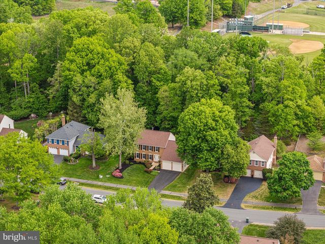 12852 VALLEYWOOD DR, Woodbridge, VA 22192