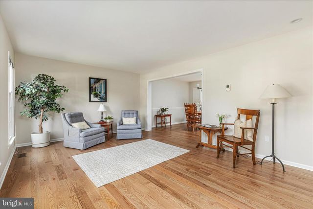 12852 VALLEYWOOD DR, Woodbridge, VA 22192