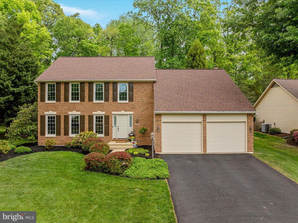 12852 VALLEYWOOD DR, Woodbridge, VA 22192