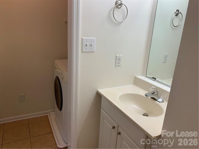 7469 Katherine Drive, Denver, NC 28037