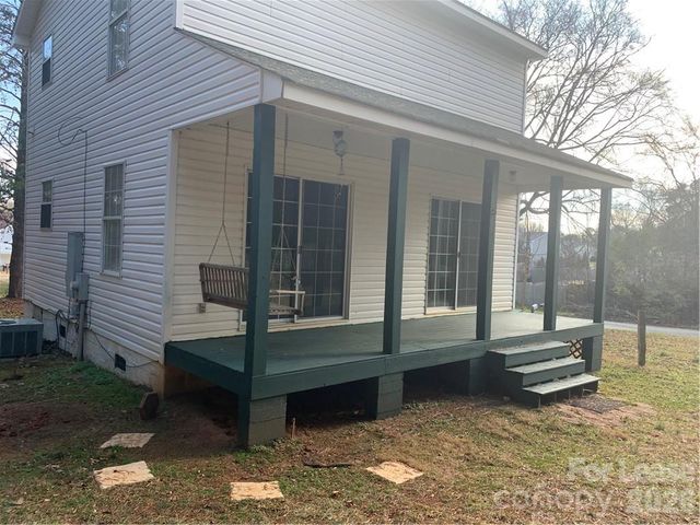 7469 Katherine Drive, Denver, NC 28037