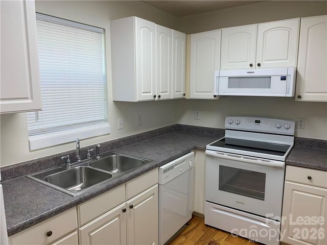 7469 Katherine Drive, Denver, NC 28037