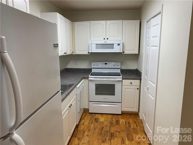 7469 Katherine Drive, Denver, NC 28037