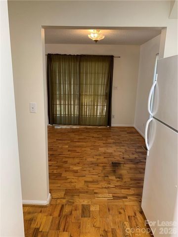 7469 Katherine Drive, Denver, NC 28037