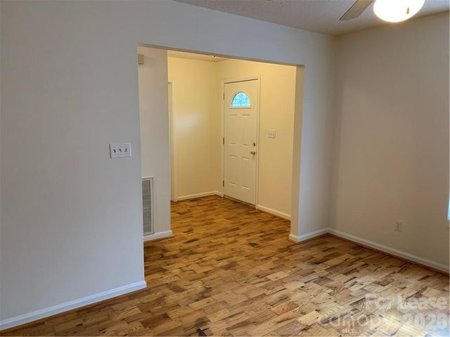 7469 Katherine Drive, Denver, NC 28037