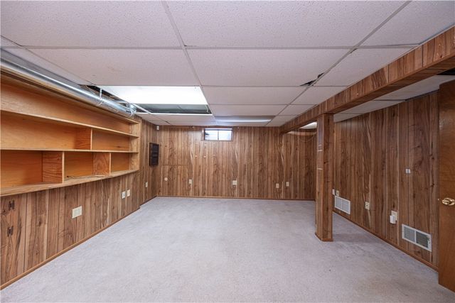 111 Dunbar Drive, Wilkins Twp, PA 15235