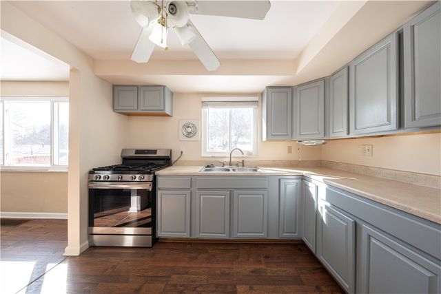 111 Dunbar Drive, Wilkins Twp, PA 15235