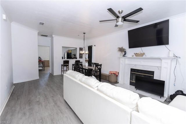 4309 Turpin PL, Newport News, VA 23602