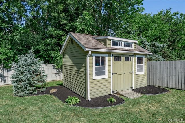 4392 Kathaleen Street, Hamburg, NY 14075