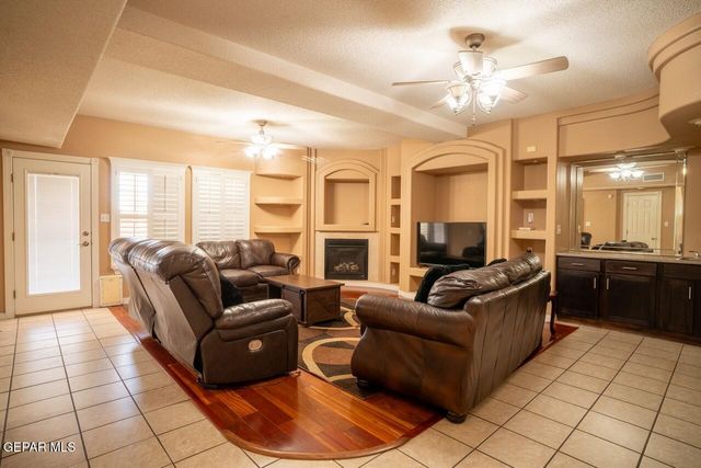 12421 TIERRA ENCINO Drive, El Paso, TX 79938