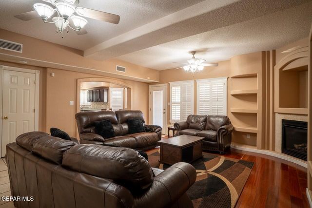 12421 TIERRA ENCINO Drive, El Paso, TX 79938