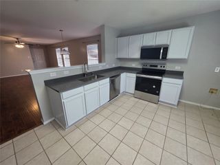 5525 Parkview Hills Lane, Fort Worth, TX 76179