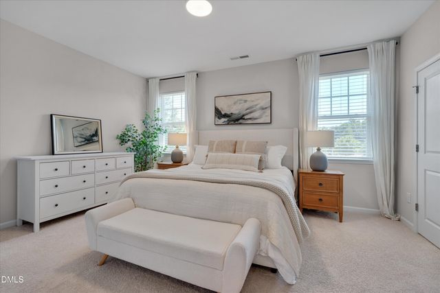 1116 Commack Drive, Durham, NC 27703