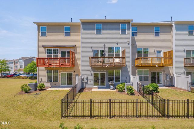 1116 Commack Drive, Durham, NC 27703
