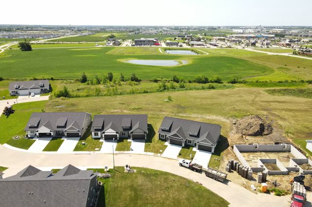 2412 NE 6th Street, Grimes, IA 50111