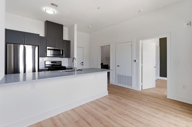 3900 Berkman DR 208, Austin, TX 78723