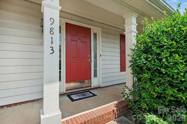 9813 Baxter Caldwell Drive, Charlotte, NC 28213