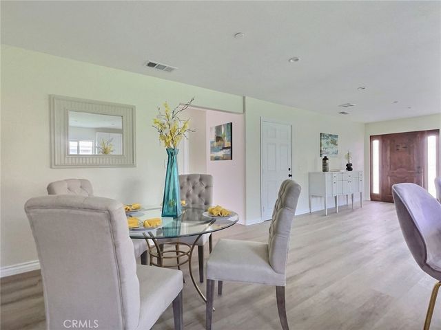 378 W Rosa Parks Road, Palm Springs, CA 92262