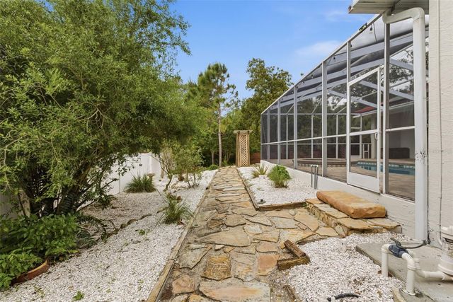 606 TOMOKA DRIVE, Palm Harbor, FL 34683