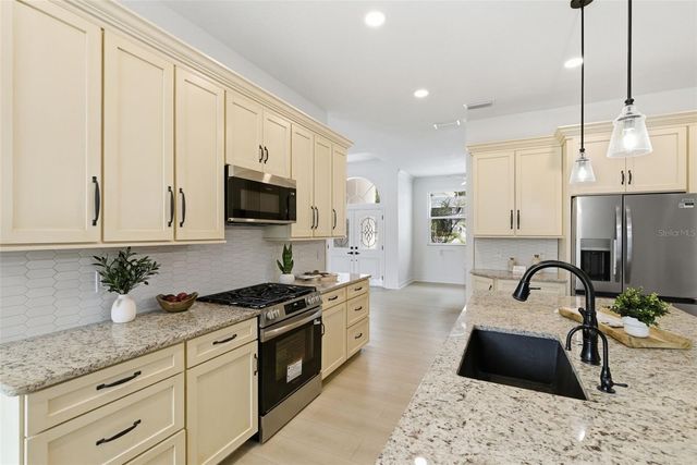 606 TOMOKA DRIVE, Palm Harbor, FL 34683