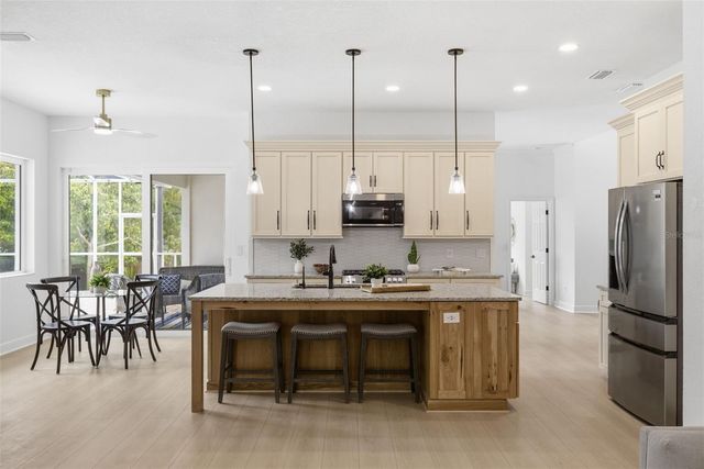 606 TOMOKA DRIVE, Palm Harbor, FL 34683