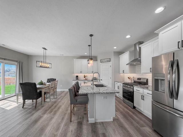 1711 Twin Lakes Circle, West Lafayette, IN 47906