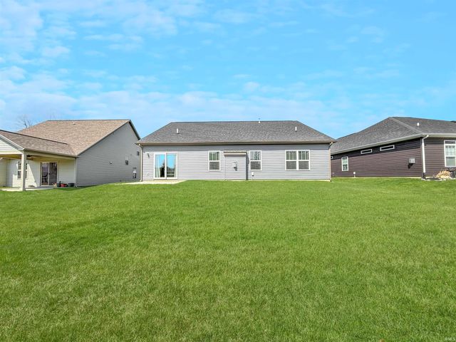 1711 Twin Lakes Circle, West Lafayette, IN 47906