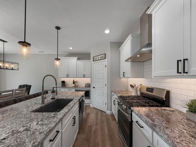 1711 Twin Lakes Circle, West Lafayette, IN 47906