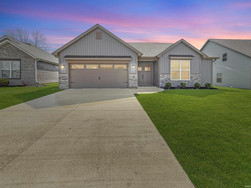 1711 Twin Lakes Circle, West Lafayette, IN 47906