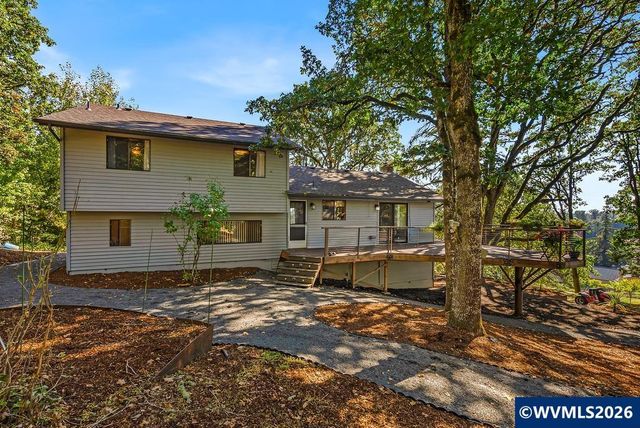 2565 West Thornton Lake Dr NW, Albany, OR 97321