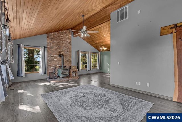 2565 West Thornton Lake Dr NW, Albany, OR 97321